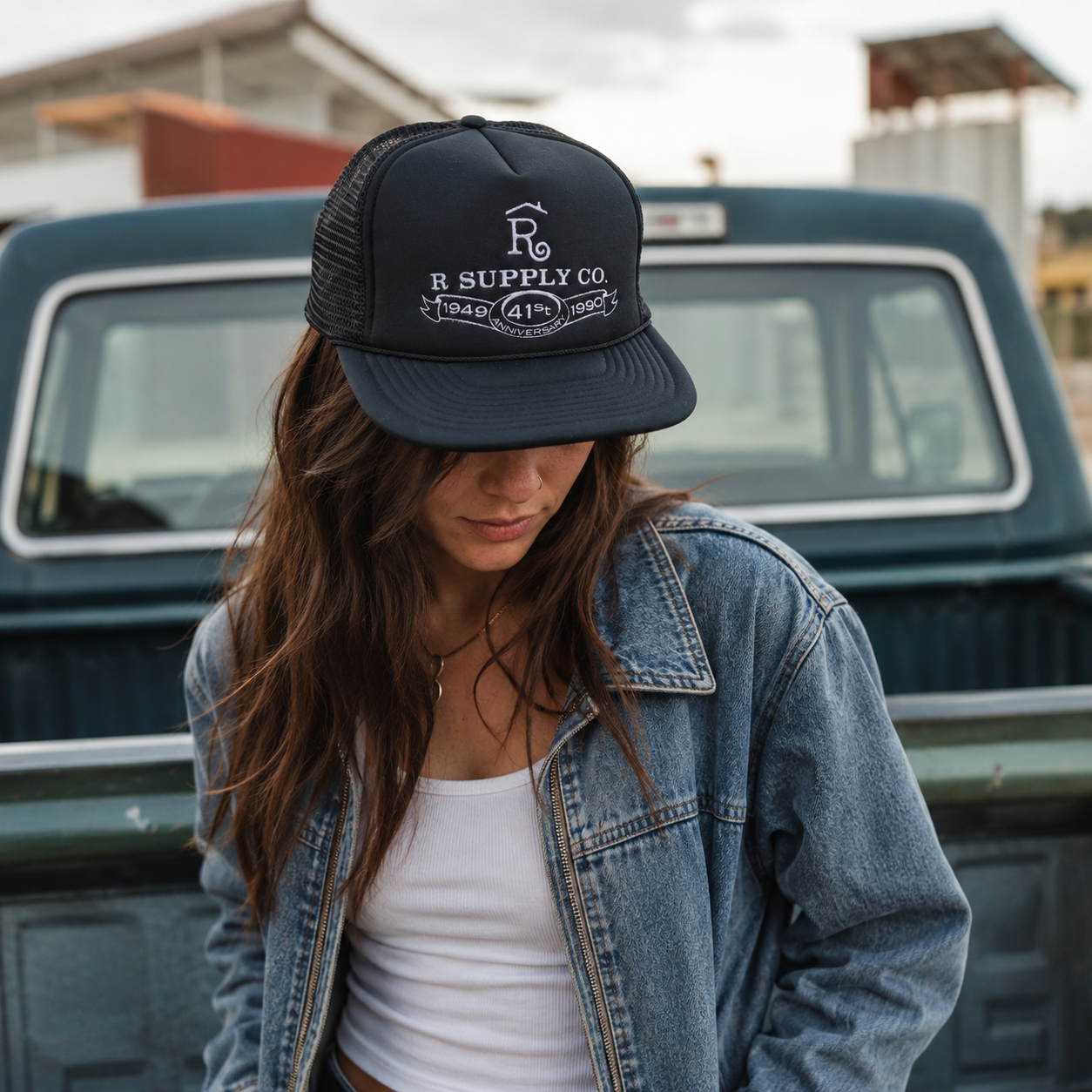 R supply Co. 90s Black Vintage Trucker Cap